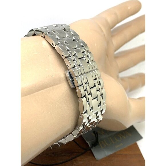 Bulova Men's Watch 96D145 Diamond Black Dial Silver Stainless Steel Quar… - Picture 10 of 14